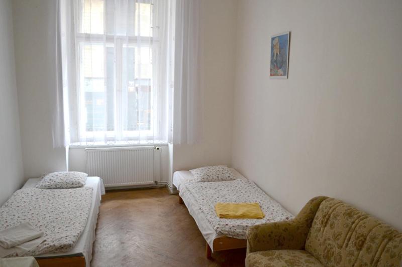 Gallery Hostelプラハ 部屋 写真