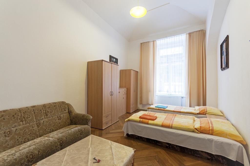 Gallery Hostelプラハ エクステリア 写真